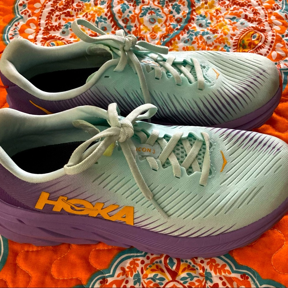 EUC HOKA ONE ONE Rincon 3 - Size 6.5